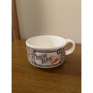 SOUP MUG HOUSTON HARVEST FRESH FROM THE FARM SOUP MUG WITH CARROTS AND PEAS